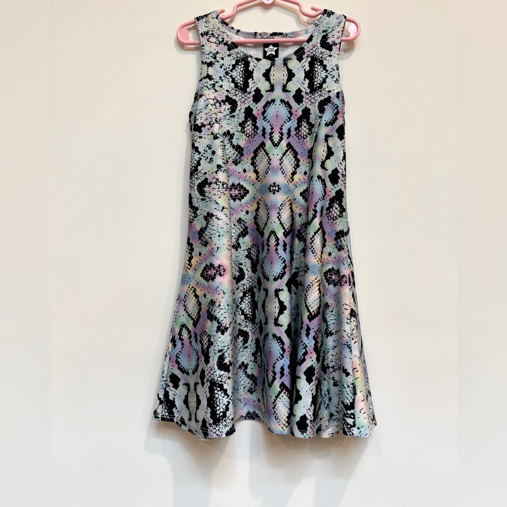 Pixie Lane Girl’s Sleeveless Twirl Dress rainbow Snake-print. Size 8.